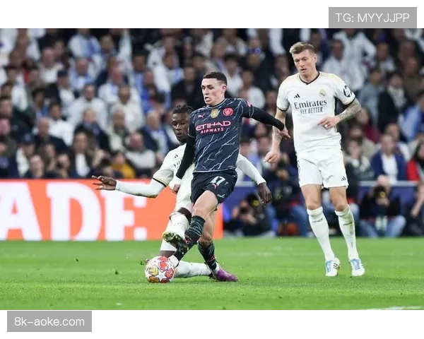 欧冠1-4决赛首回合，曼城主场2-2战平巴塞罗那，福登世界波救主